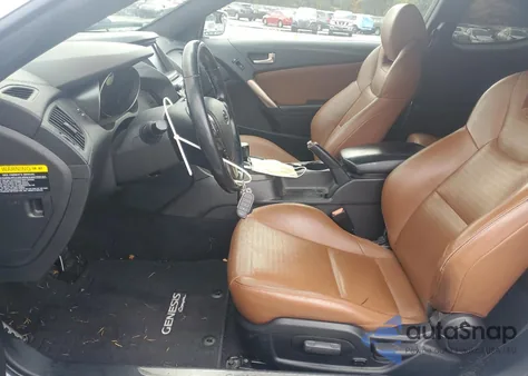 2015 Hyundai Genesis Coupe 3.8L из США, поврежденный, VIN KMHHU6KJ5FU124116